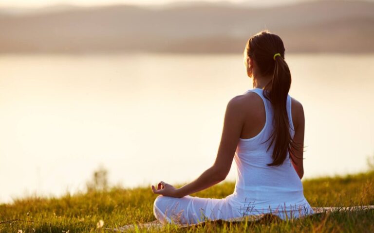 How Daily Meditation Can Transform Your Inner World